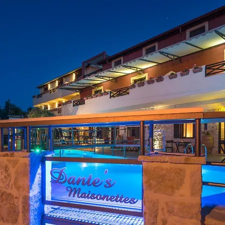 Dantes Maisonettes Stone Built Apartment Partial Sea View Apartamento